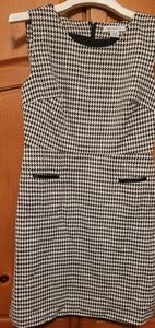 Liz Claiborne Black-and-white hounds- tooth check dress